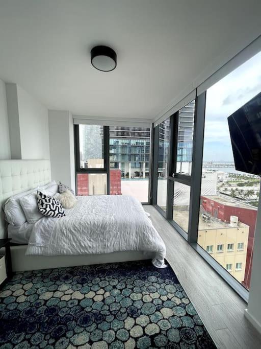 Ferienwohnung Luxury 2Br Corner Apt Downtown Mia Miami Exterior foto