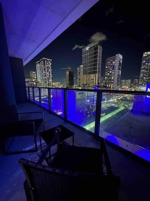 Ferienwohnung Luxury 2Br Corner Apt Downtown Mia Miami Exterior foto